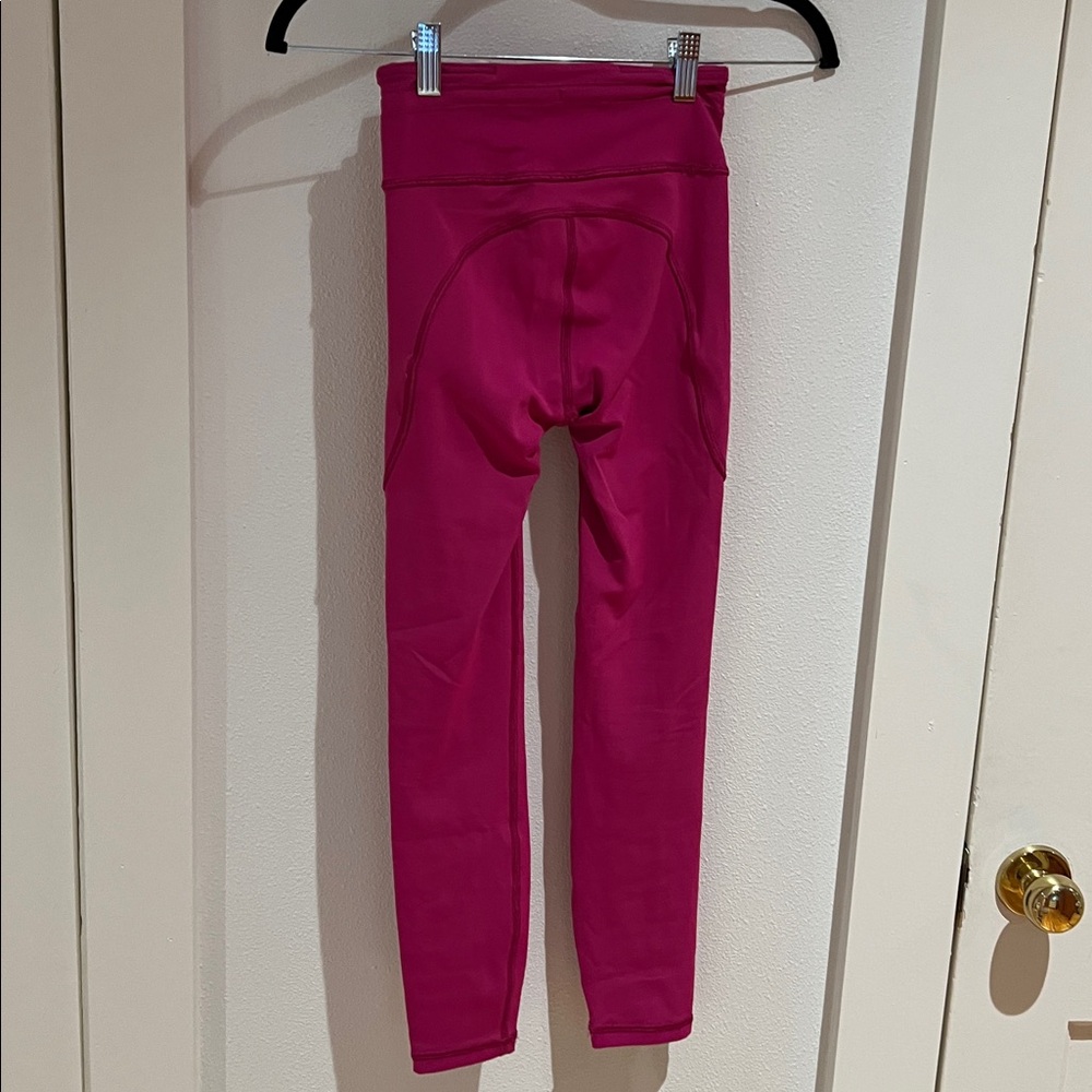Invigorate HR Tight 25”  in Ripened Raspberry - Picture 3 of 5